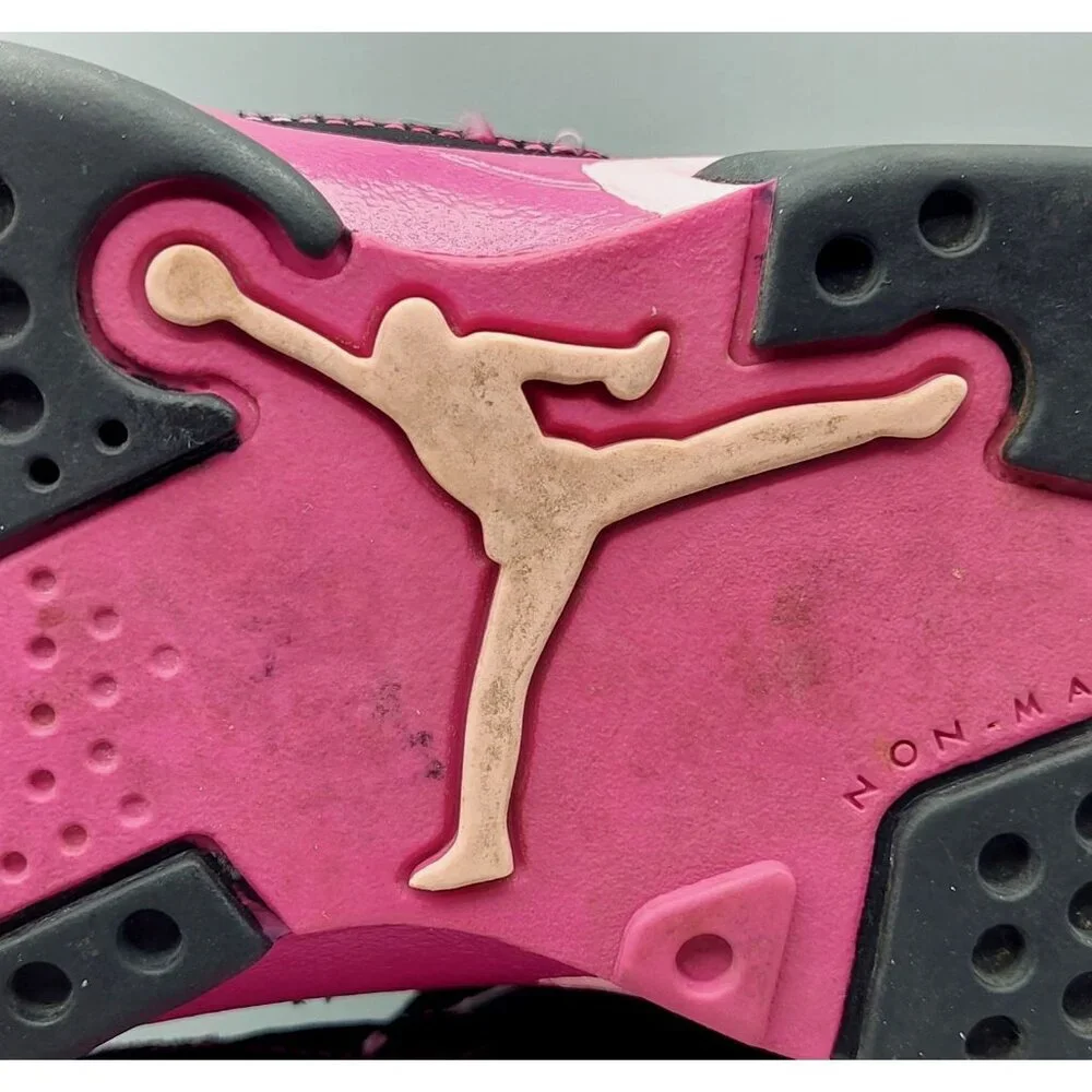 Youth Black Pink NIKE Air Jordan True Flight Tennis Shoes Size 6.5Y HighTop